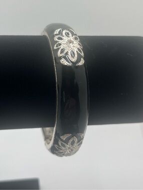 Black enamel hinged bangle bracelet silver tone floral rhinestone accents